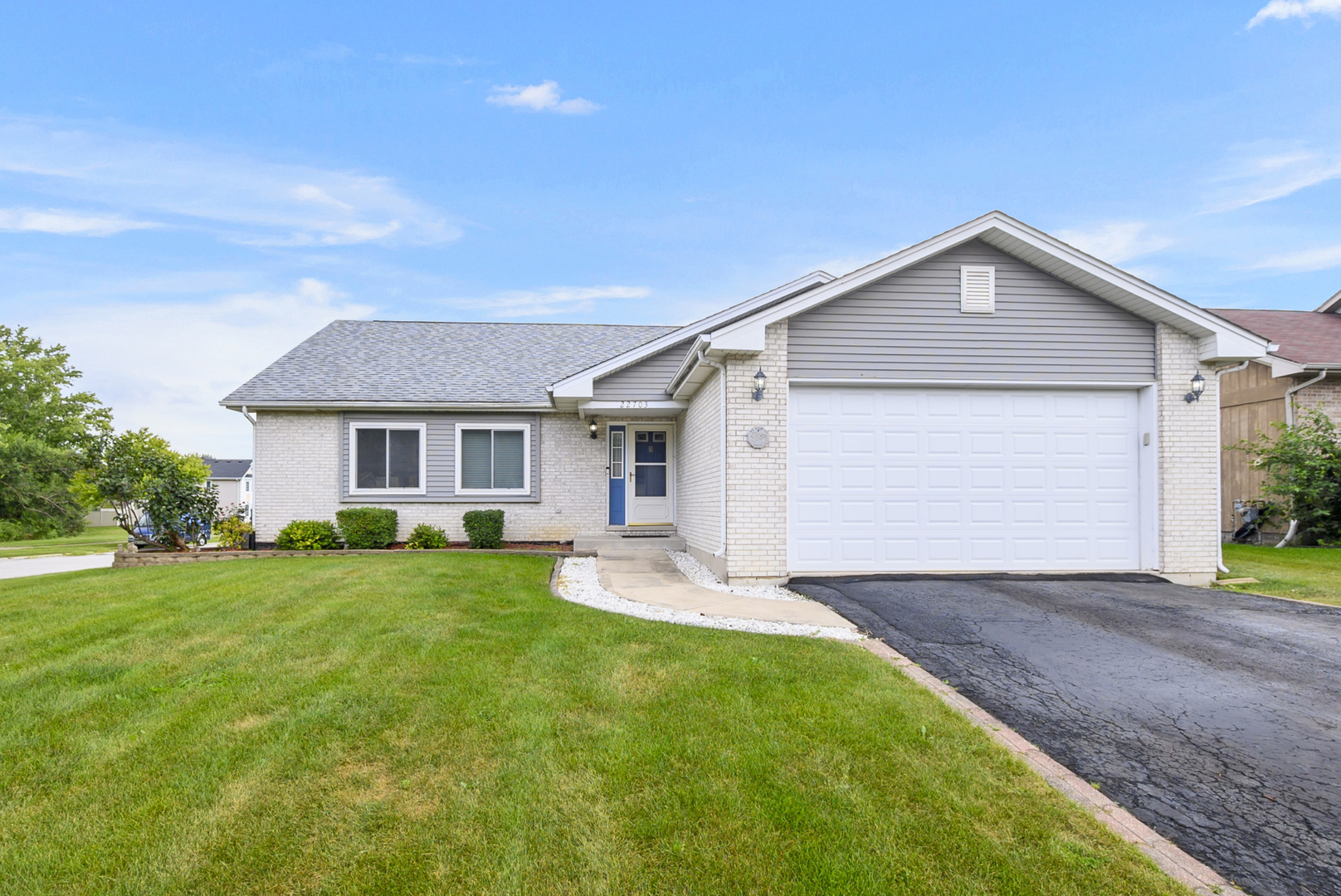 22703 Lawndale Avenue Property Photo 1