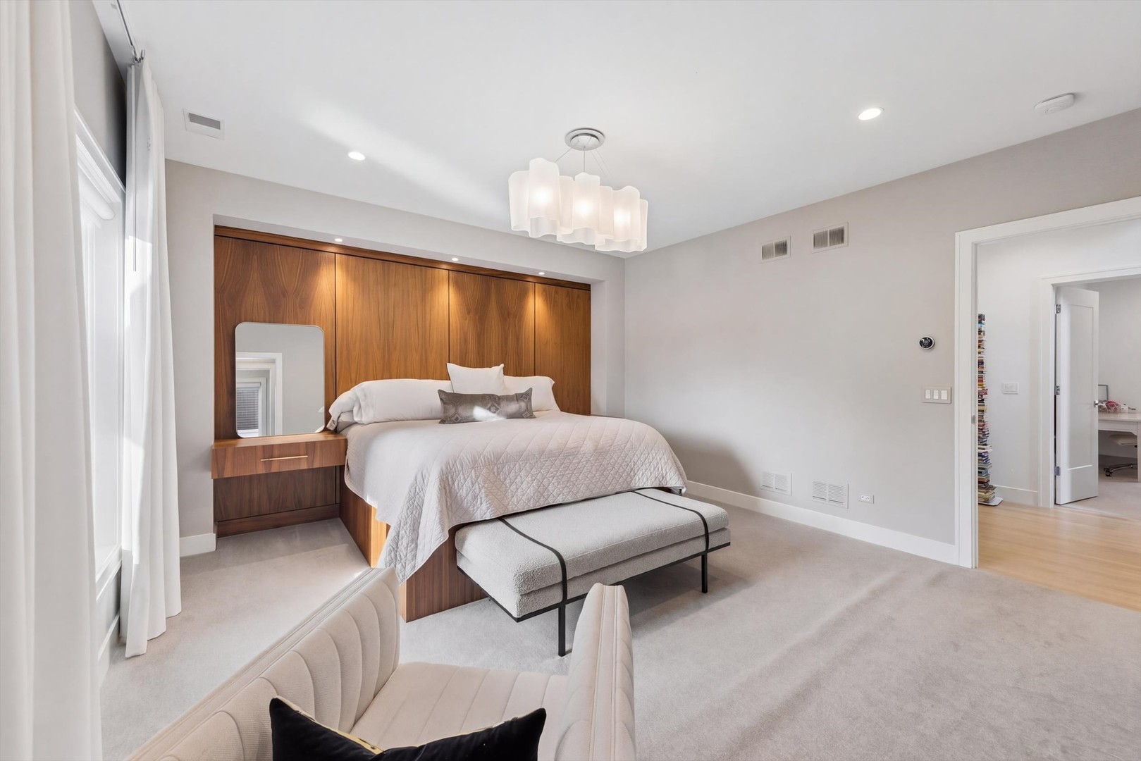 932 Allmen Avenue Property Photo 18