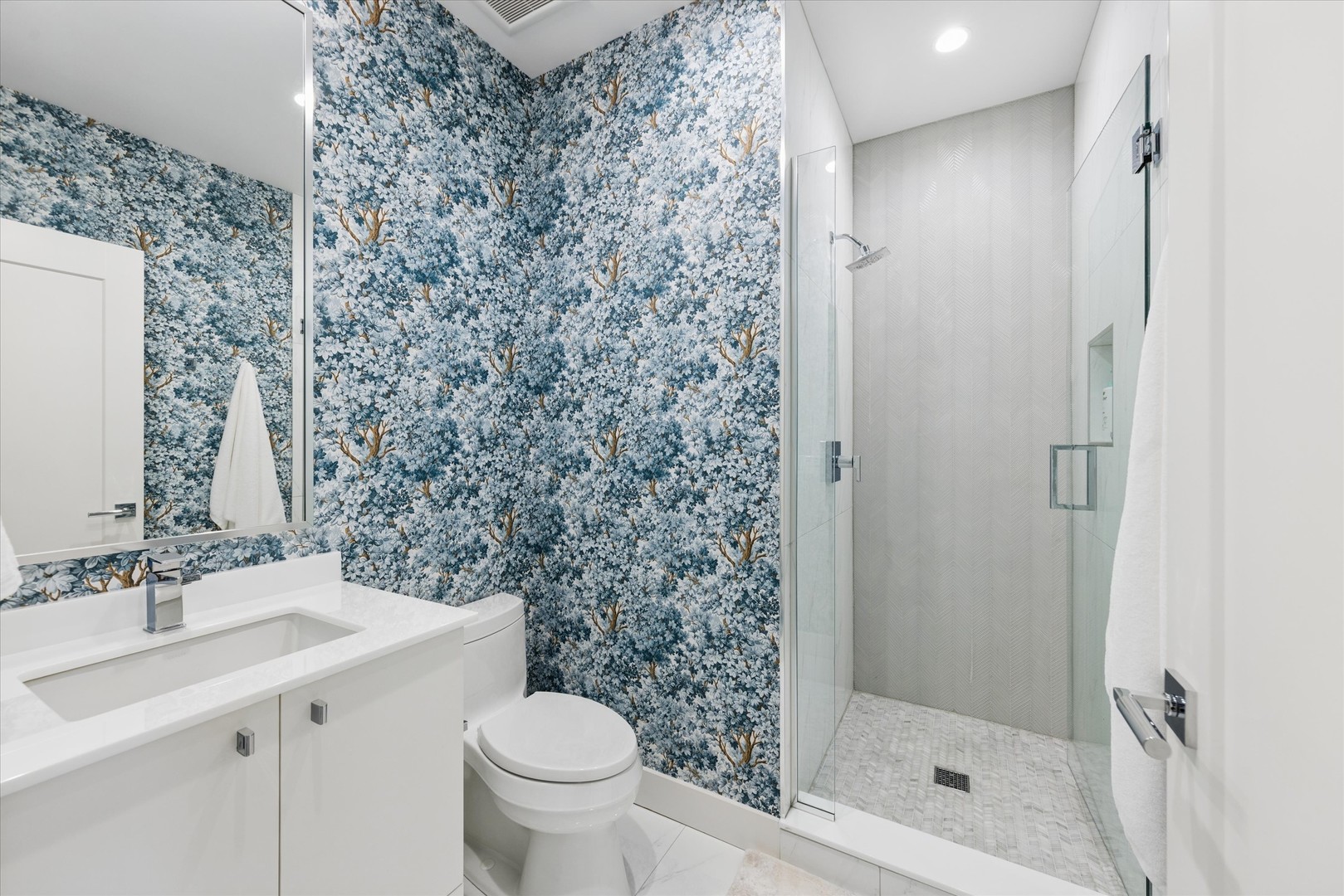 932 Allmen Avenue Property Photo 24