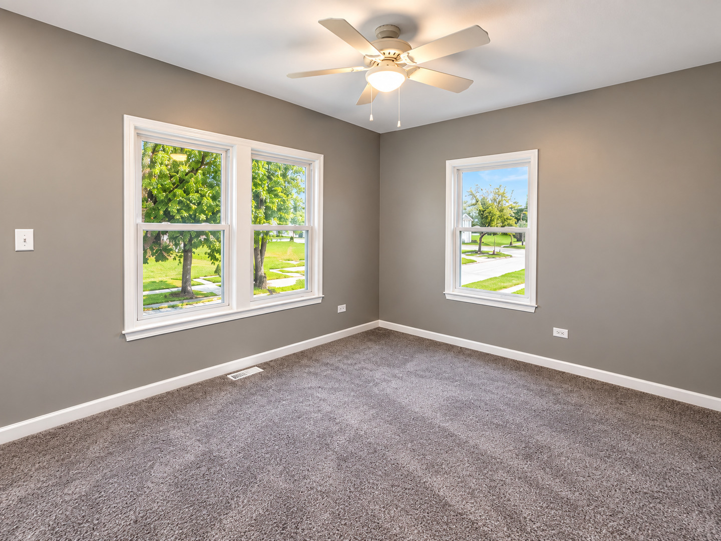 159 N Evergreen Avenue Property Photo 18
