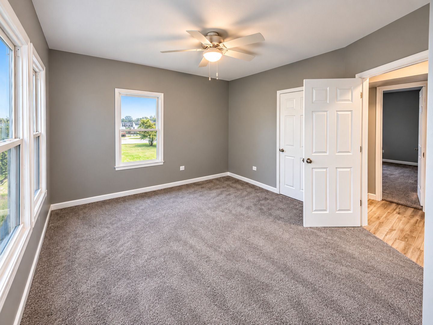 159 N Evergreen Avenue Property Photo 19