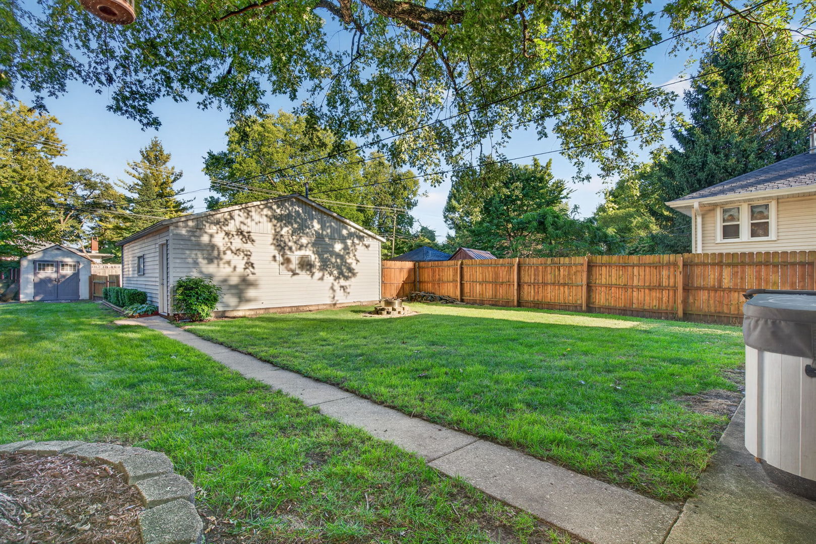 335 S Mazon Street Property Photo 29