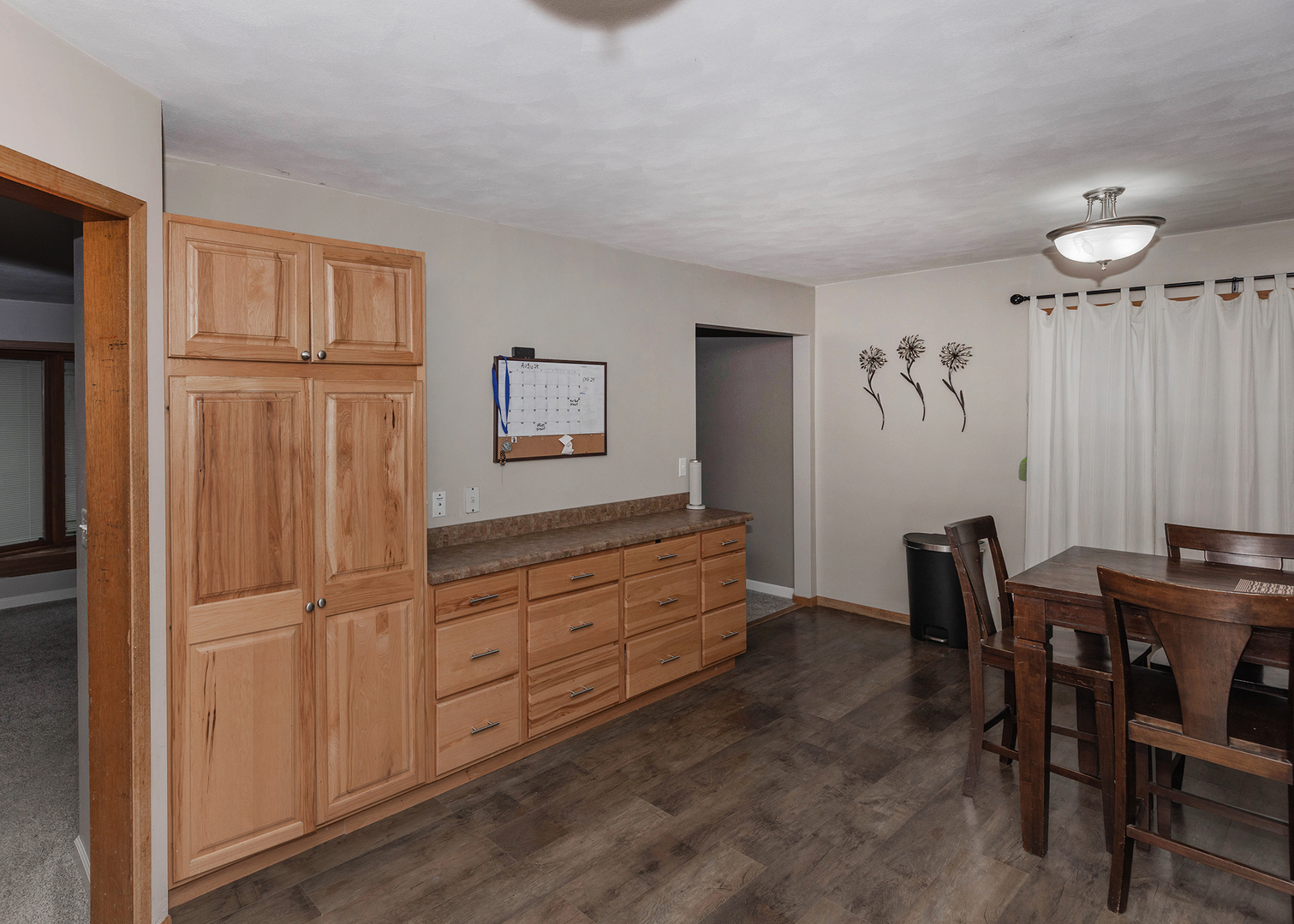 2715 8th Street Property Photo 8