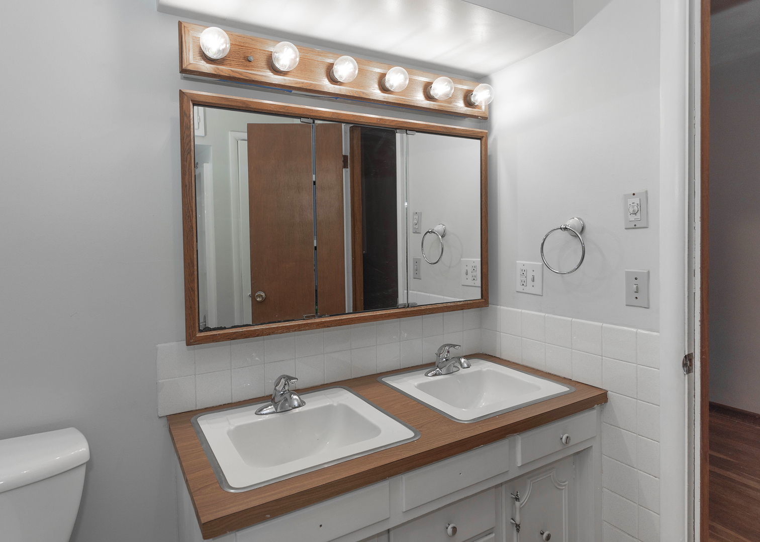 2715 8th Street Property Photo 11