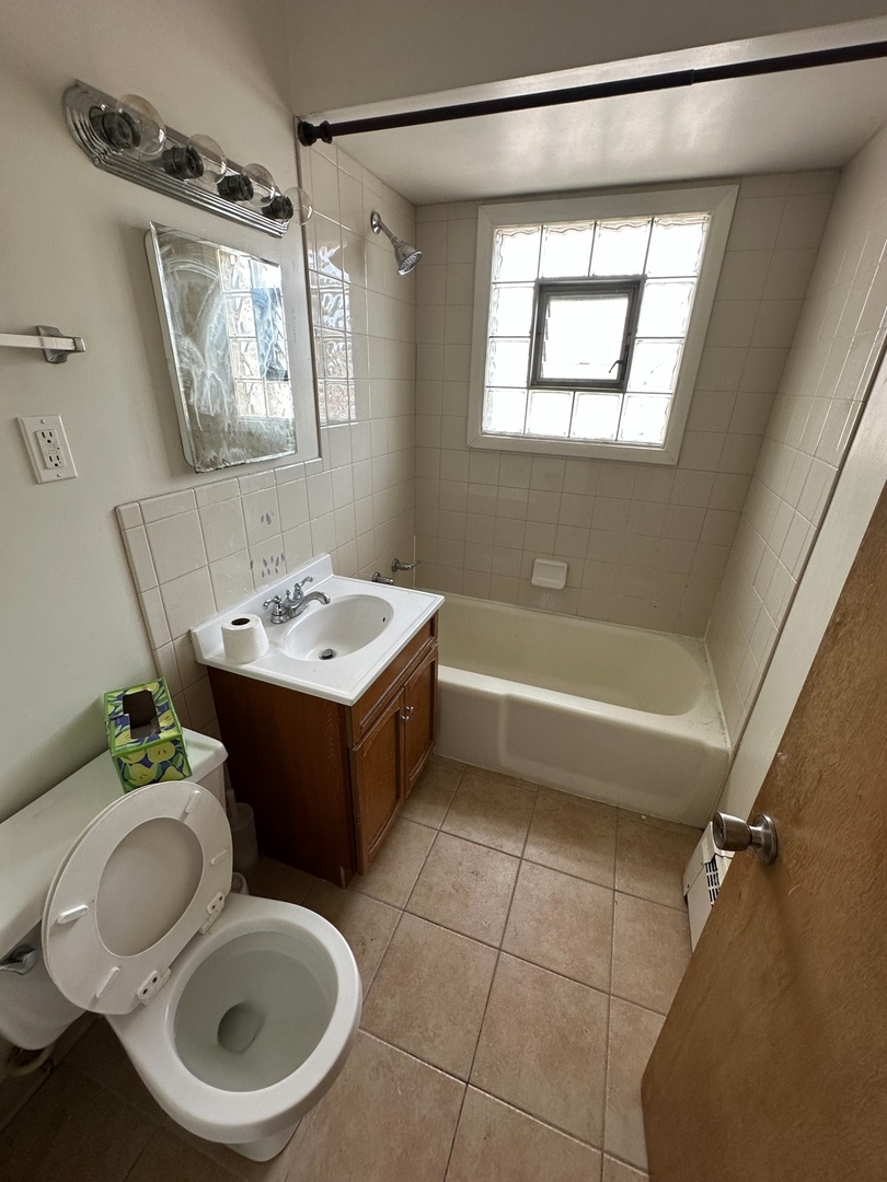 17933 Torrence Avenue Property Photo 25