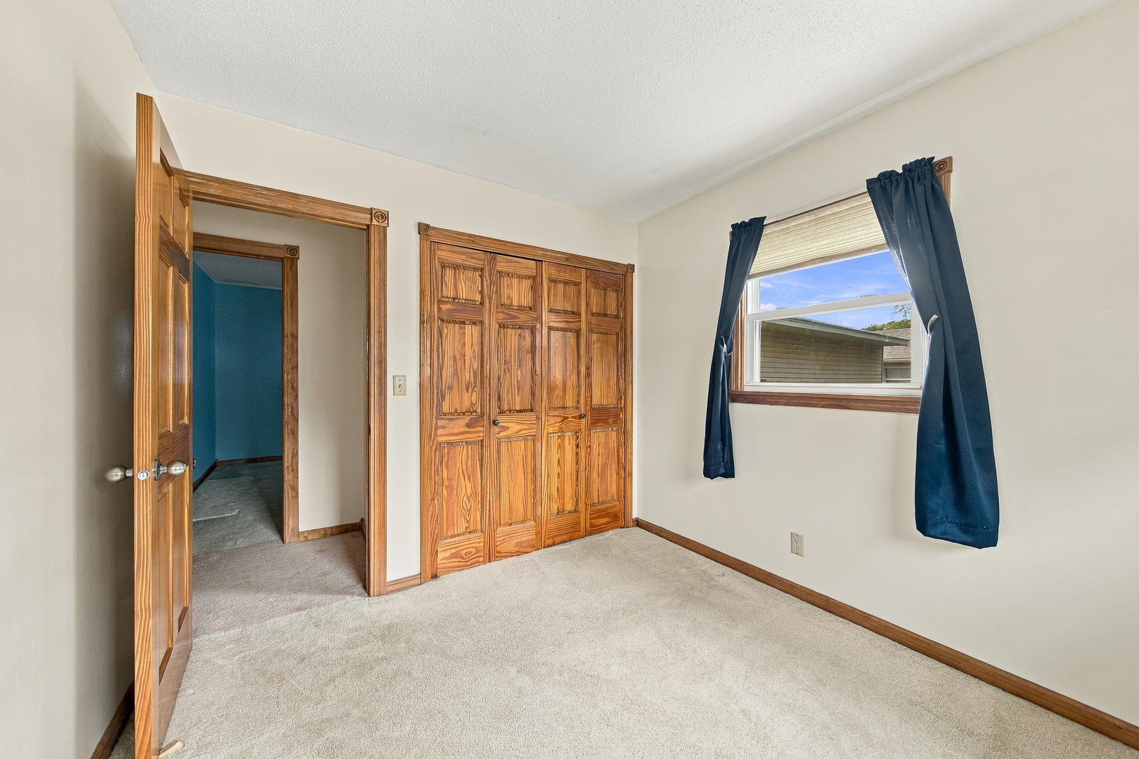 2730 N Gayman Avenue Property Photo 15