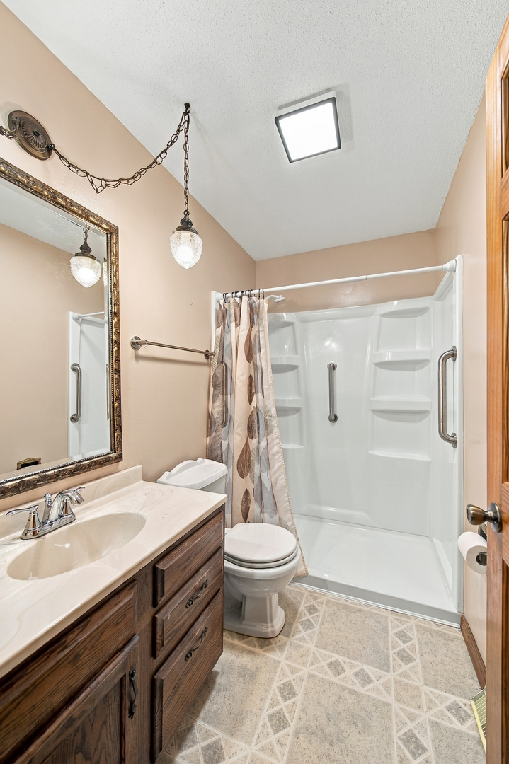 2730 N Gayman Avenue Property Photo 18