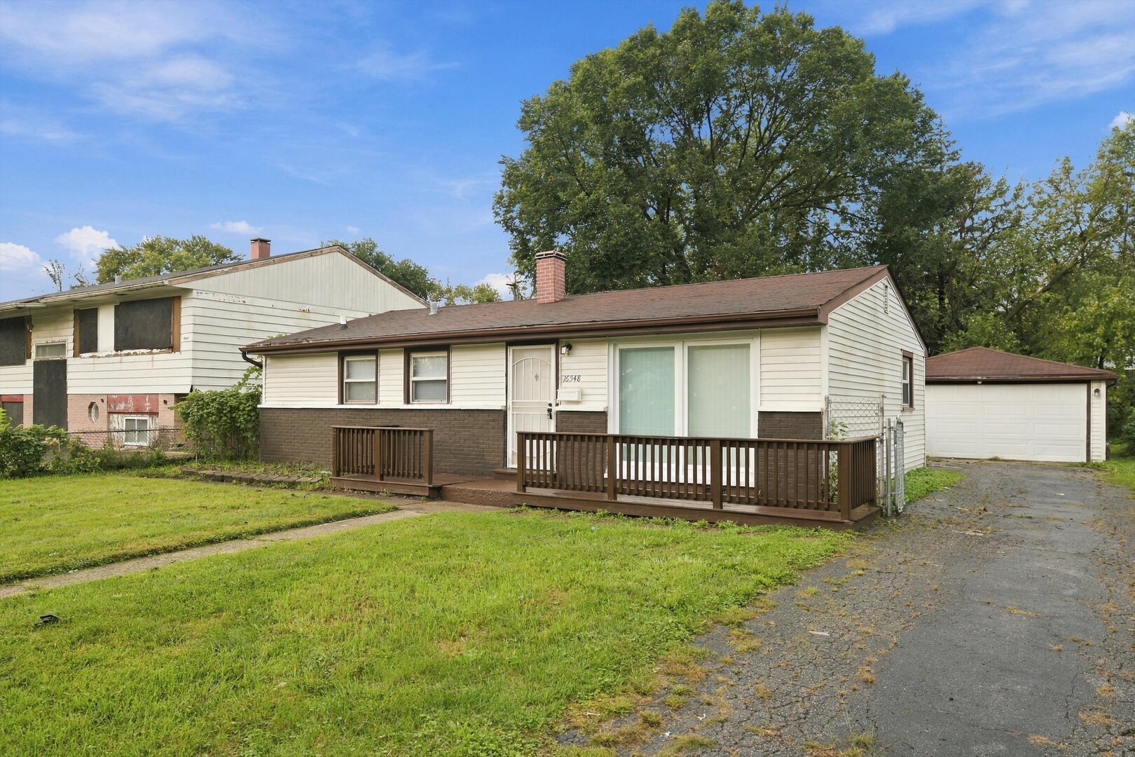 16548 Paulina Street Property Photo 1
