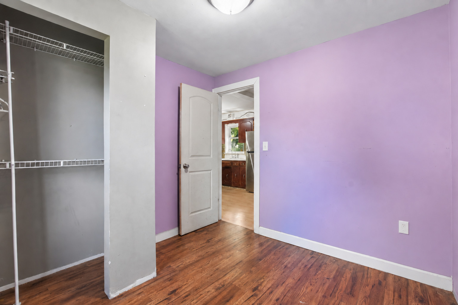 14938 Millard Avenue Property Photo 15