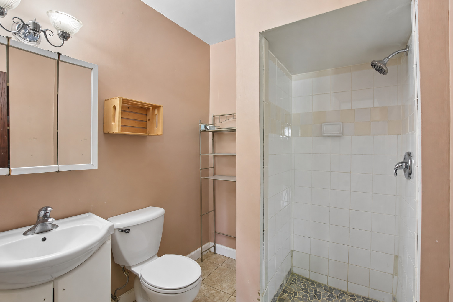 14938 Millard Avenue Property Photo 16
