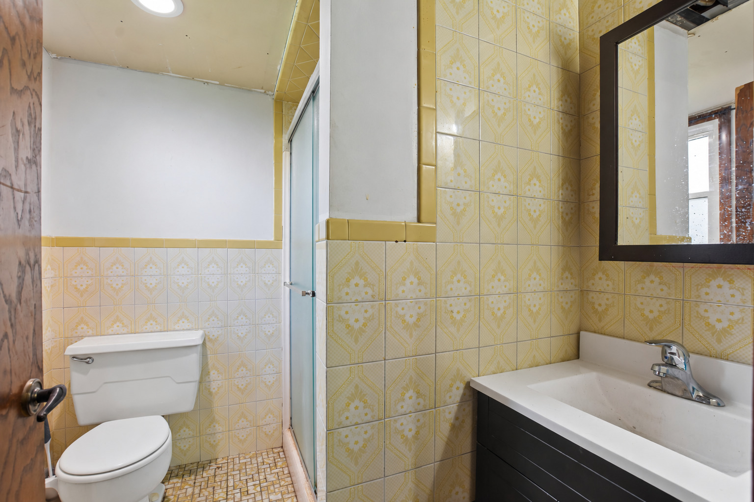 14938 Millard Avenue Property Photo 31