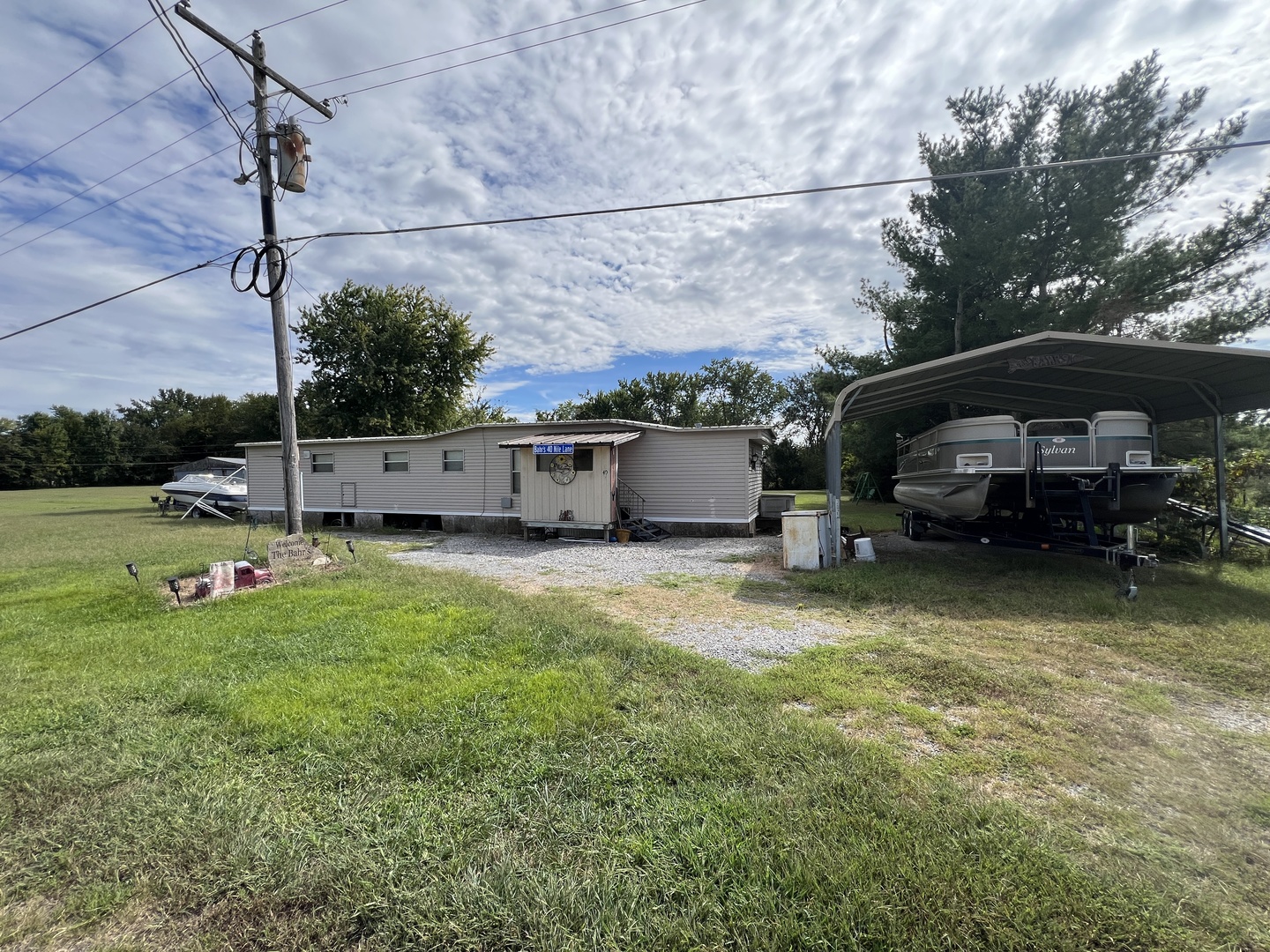 40 Nile Lane Property Photo 2