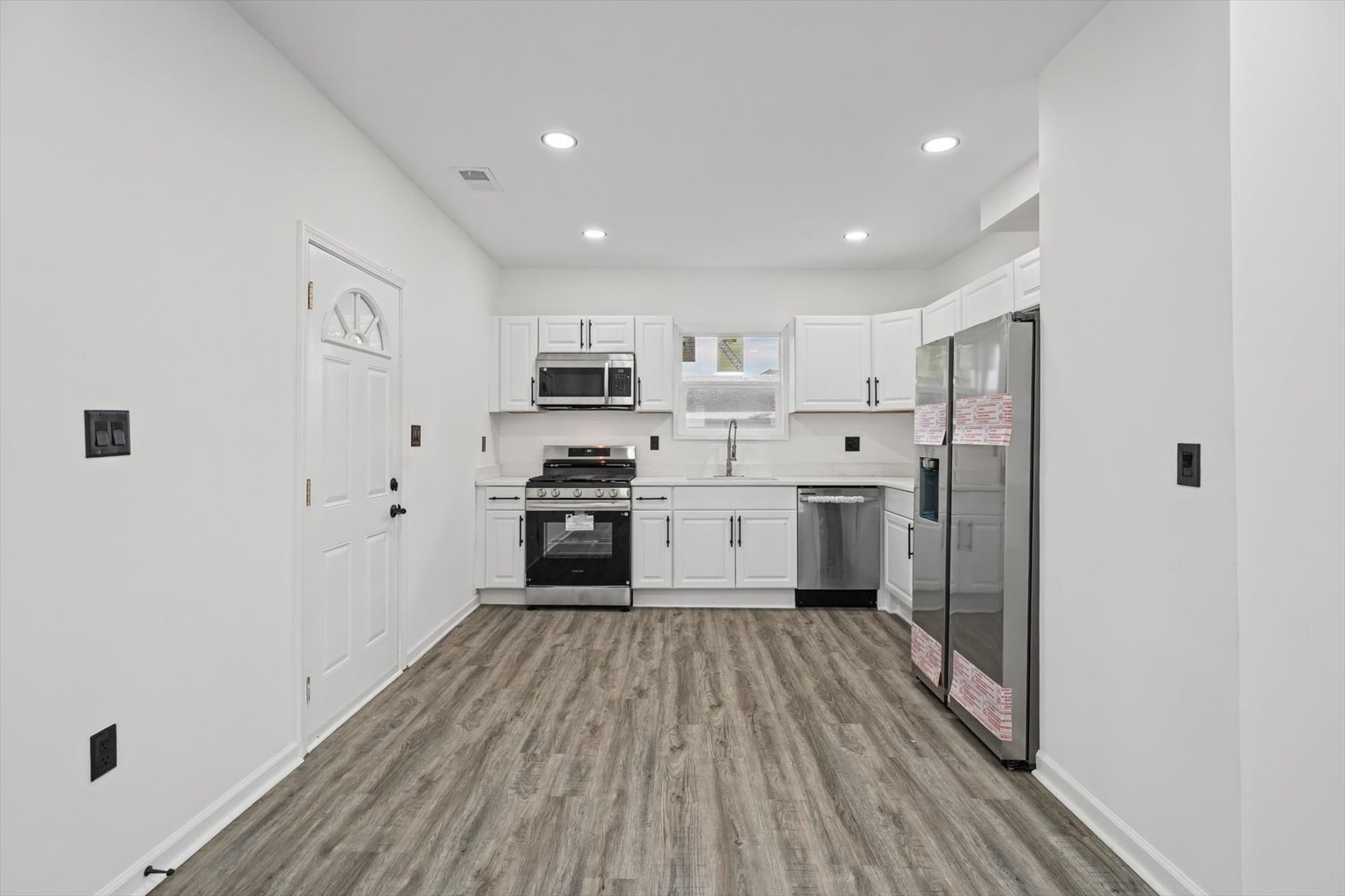 112 N Pearl Street Property Photo 14