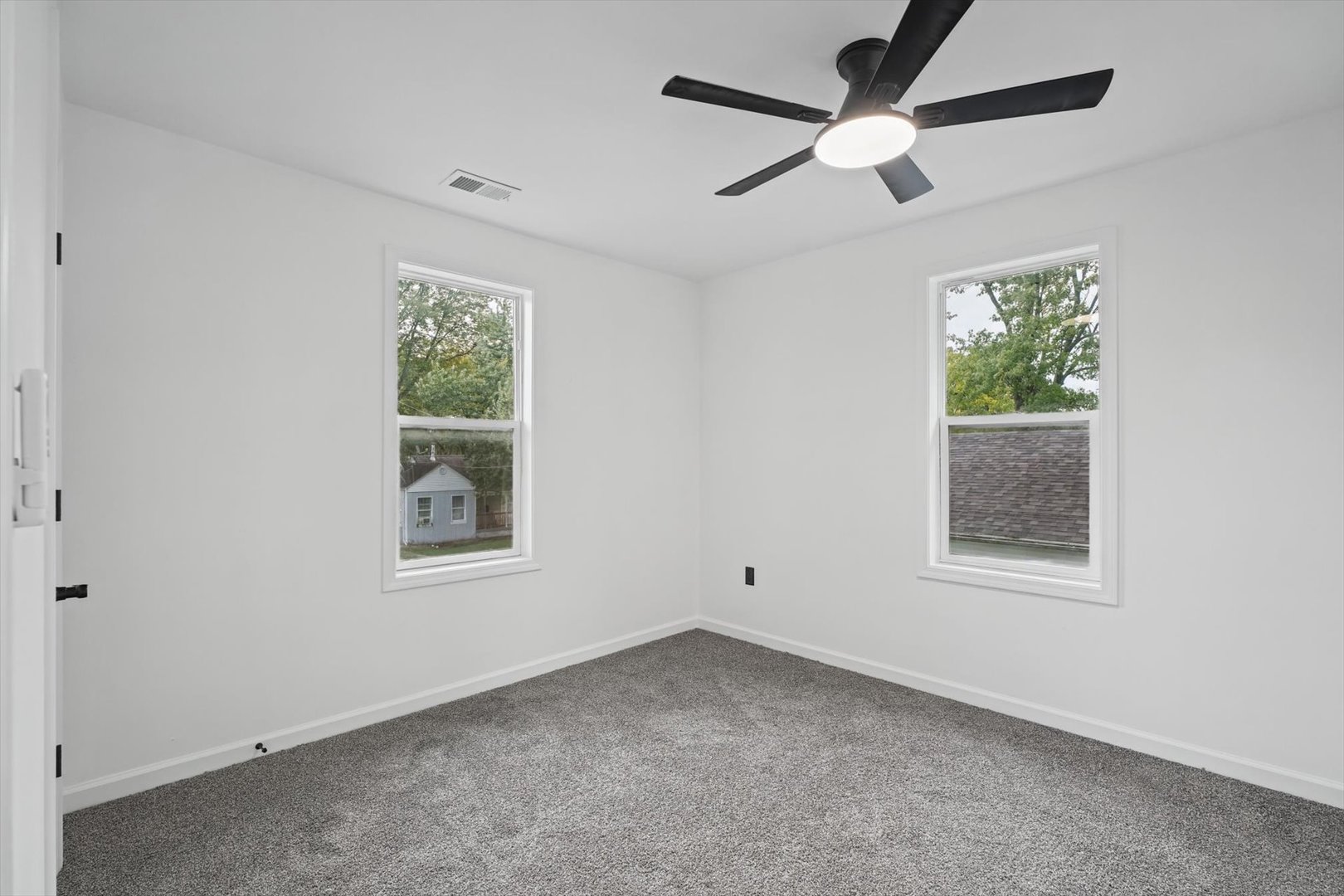 112 N Pearl Street Property Photo 21