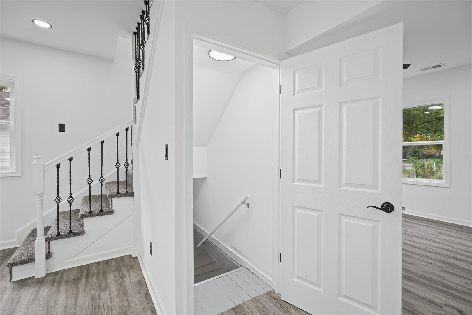 112 N Pearl Street Property Photo 31