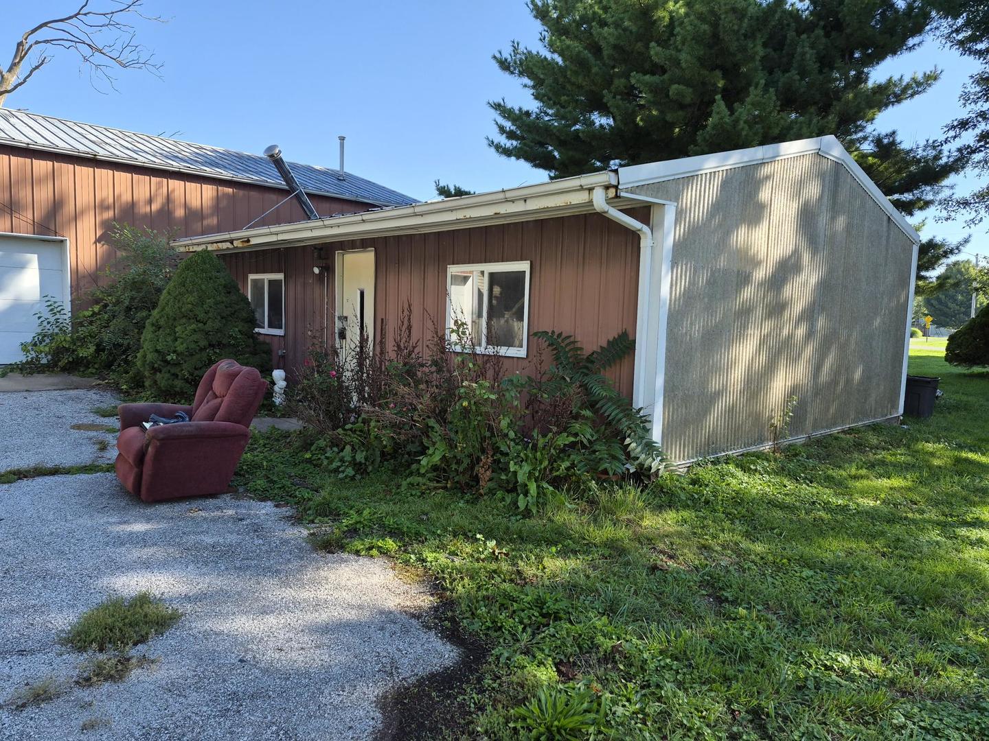 1002 13 Street Property Photo 1