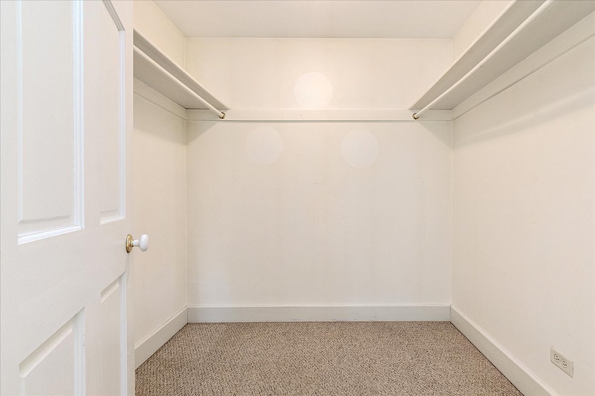 17627 S 65th Avenue Property Photo 19