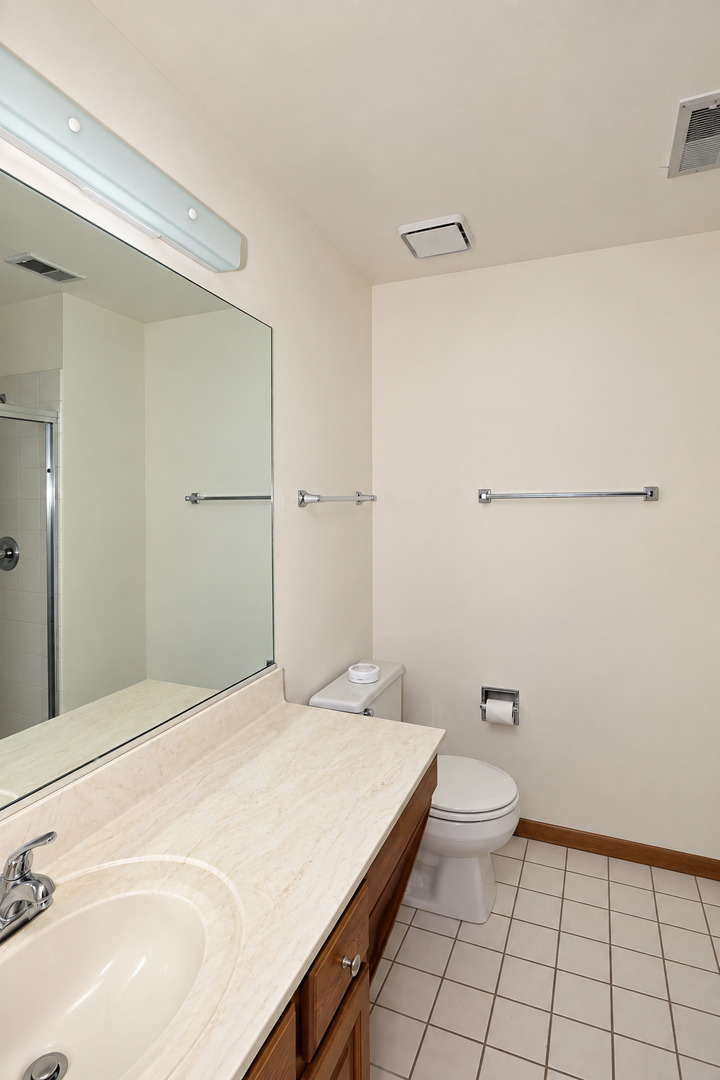 106 Stirling Lane Z2 Property Photo 7