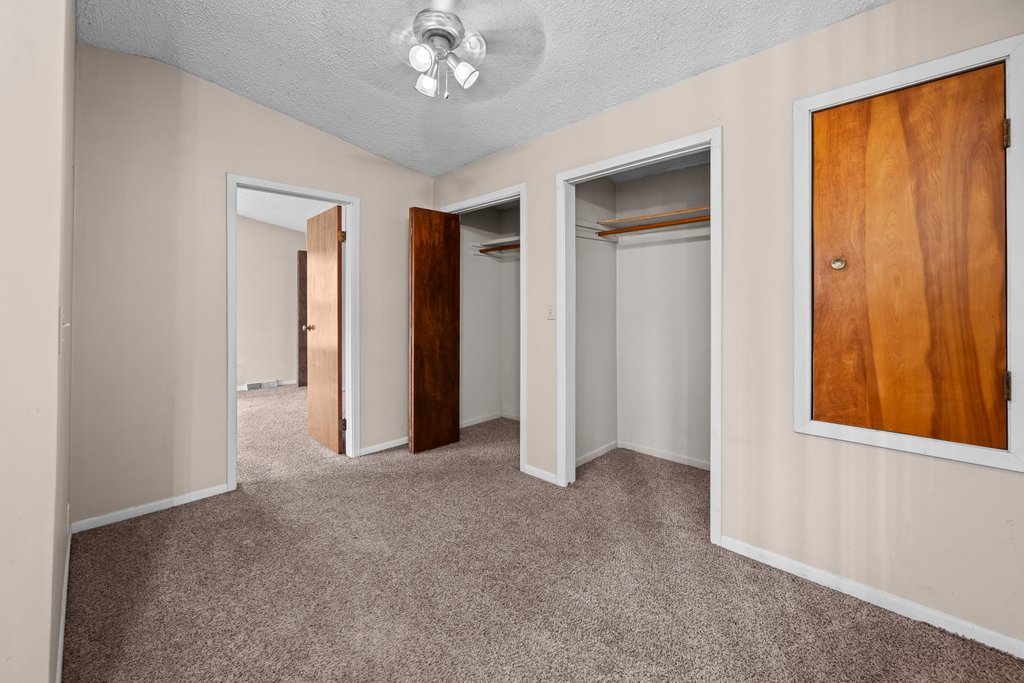 2844 5 1/2 Avenue Property Photo 15
