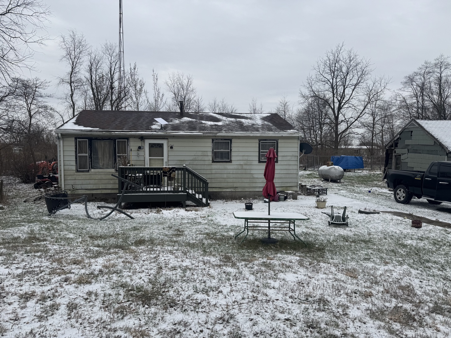 17336 E 4750s Road Property Photo 1