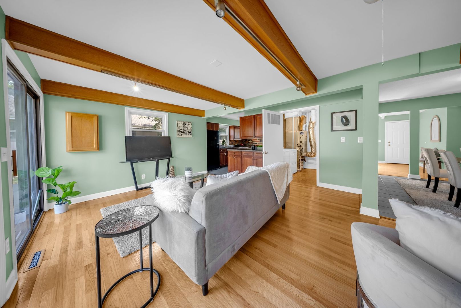 727 Skyline Drive Property Photo 16