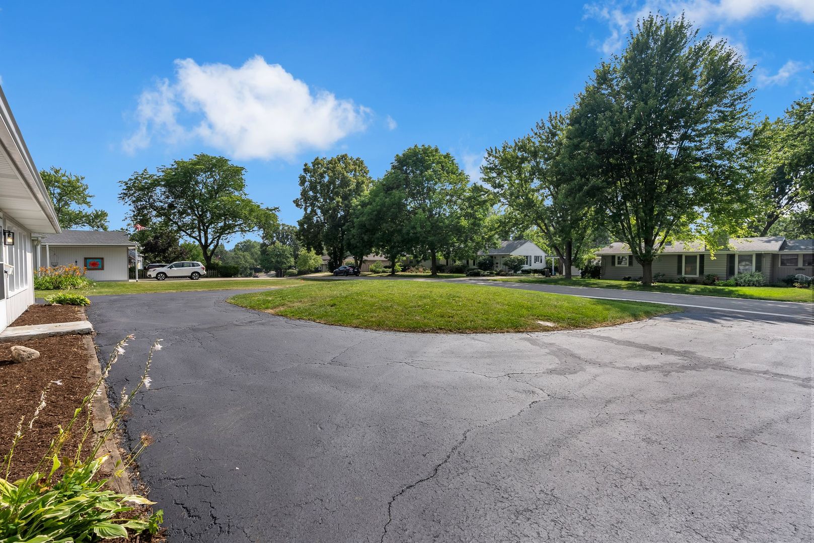 727 Skyline Drive Property Photo 37