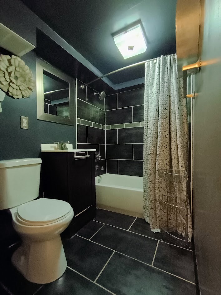 3905 N Odell Avenue Property Photo 16