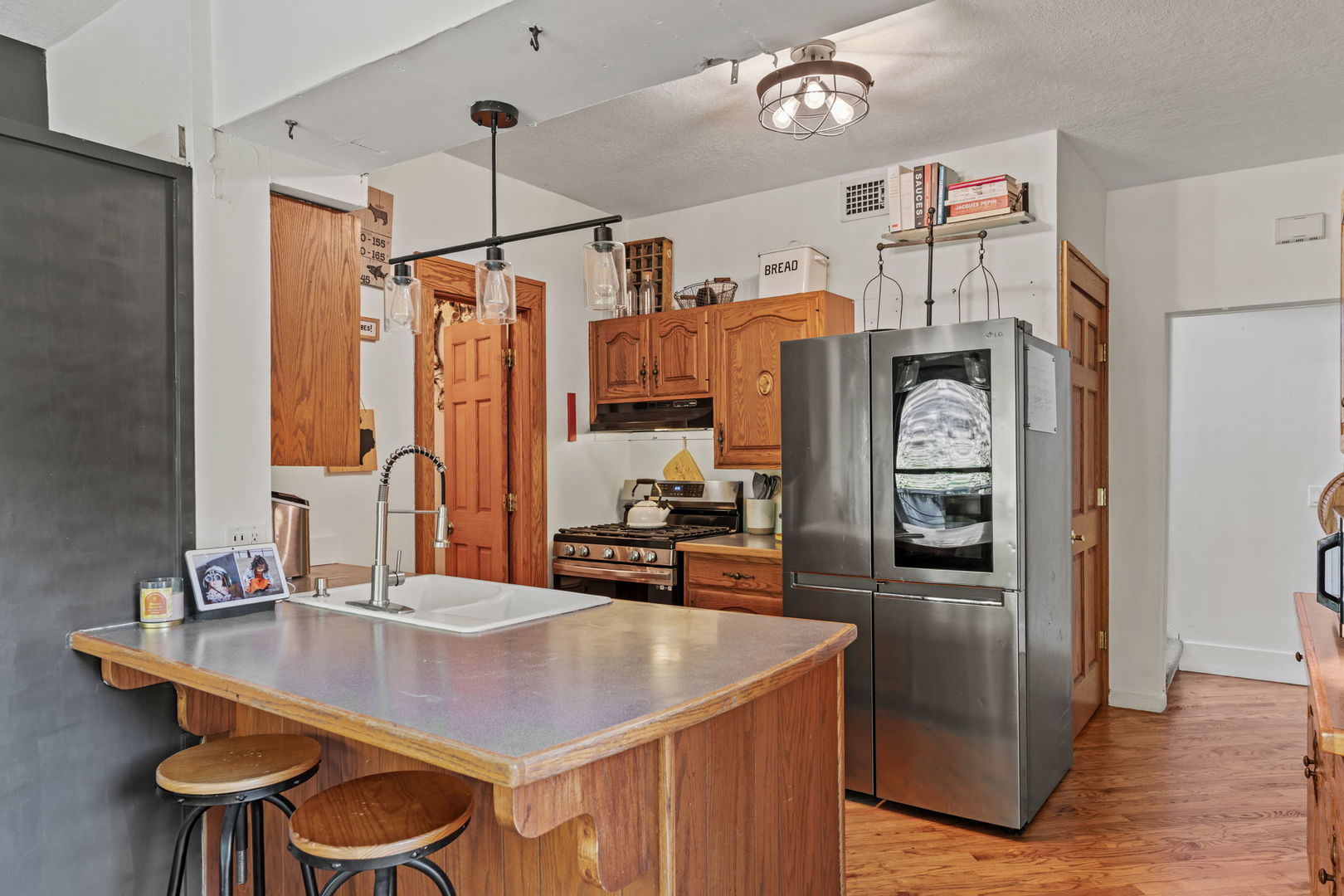 332 Forest Road Property Photo 13