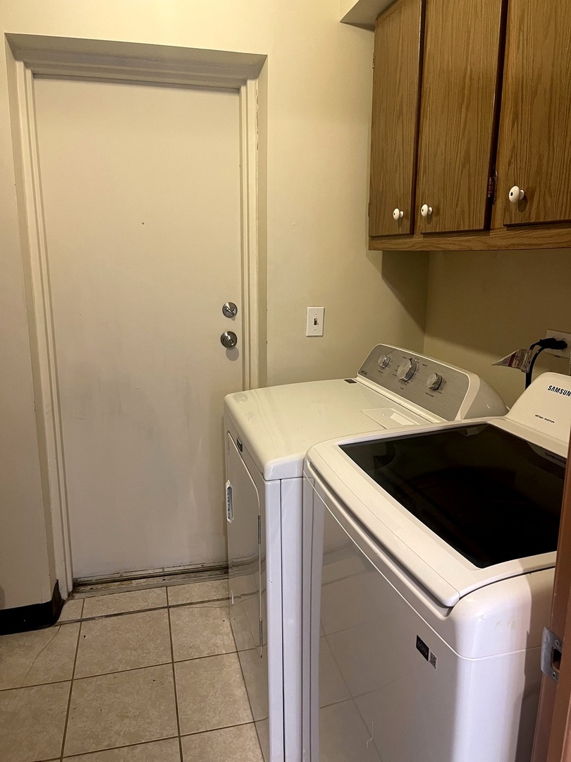 203 Emerson Court B Property Photo 10