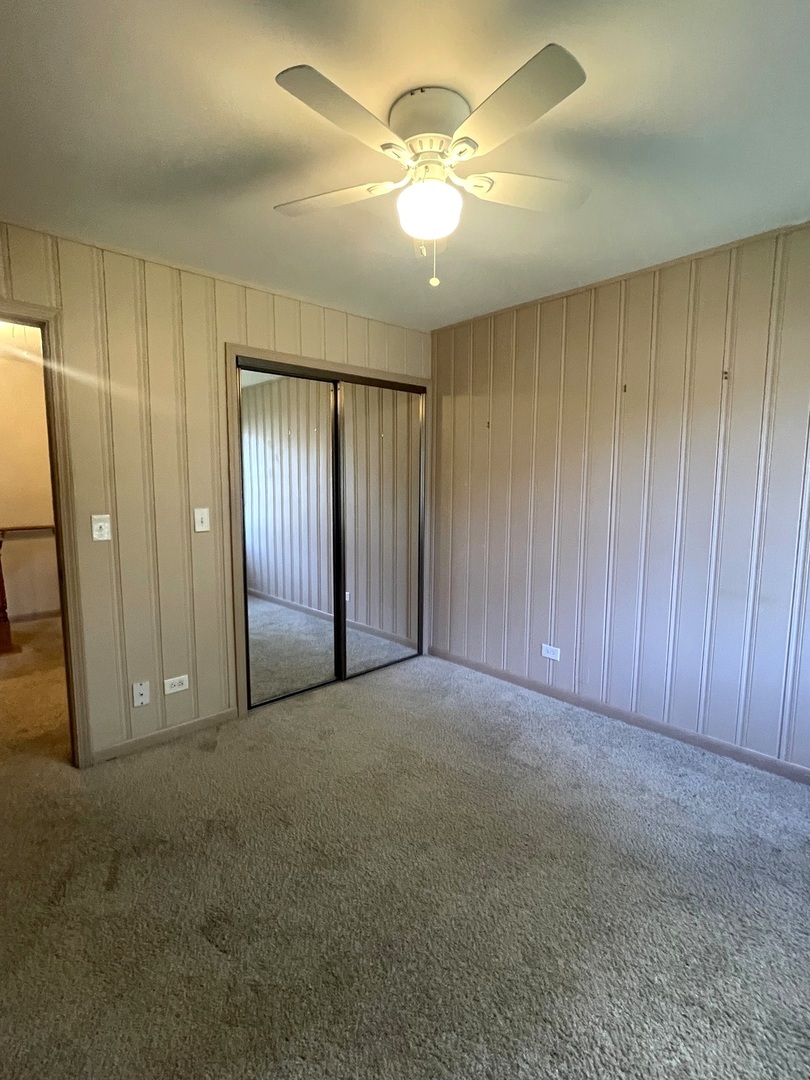 203 Emerson Court B Property Photo 18