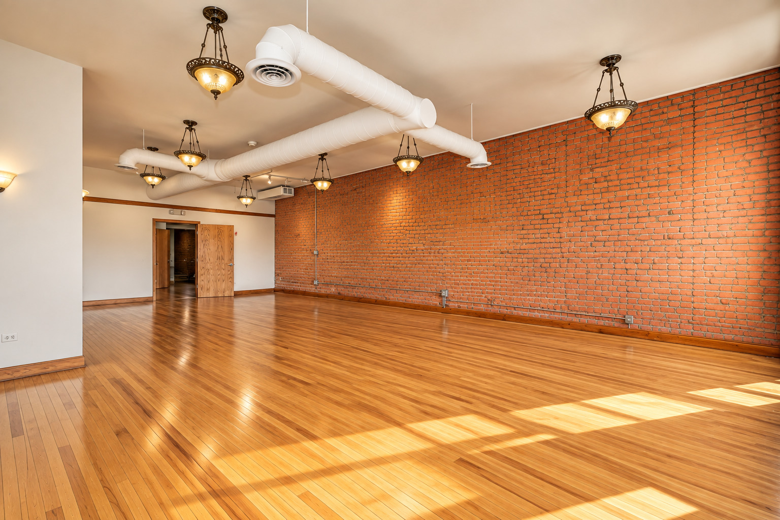 60 S Broadway Avenue Property Photo 4