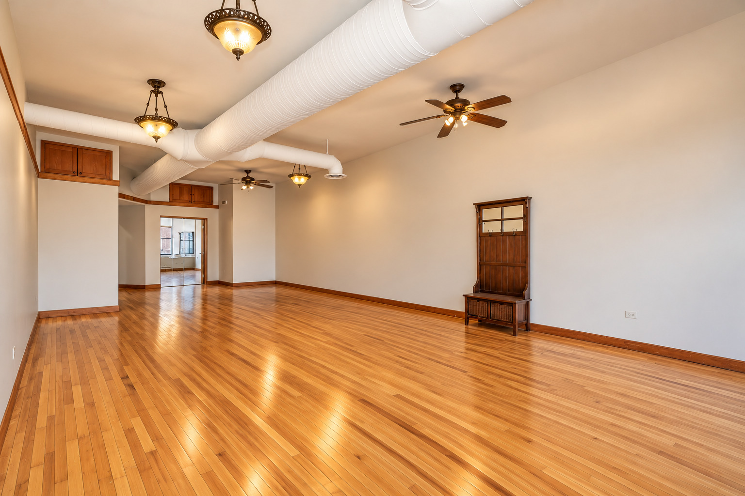 60 S Broadway Avenue Property Photo 5