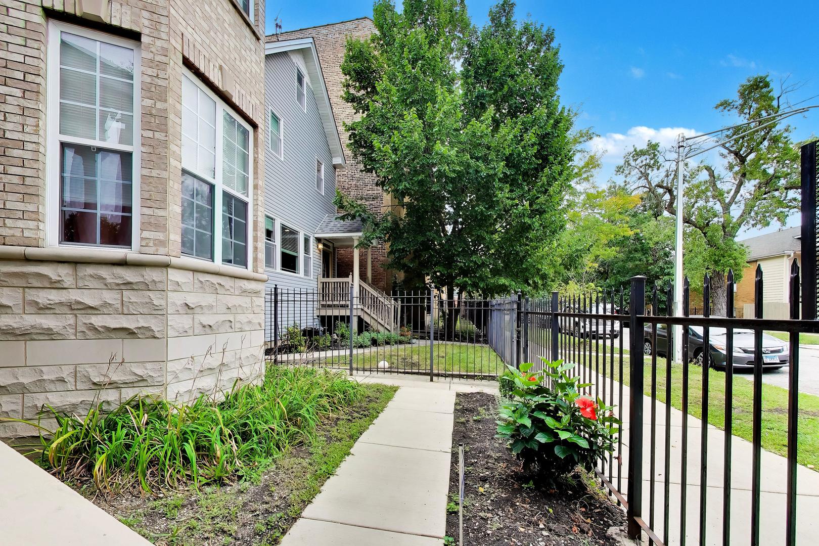 3614 W Shakespeare Avenue Property Photo 2