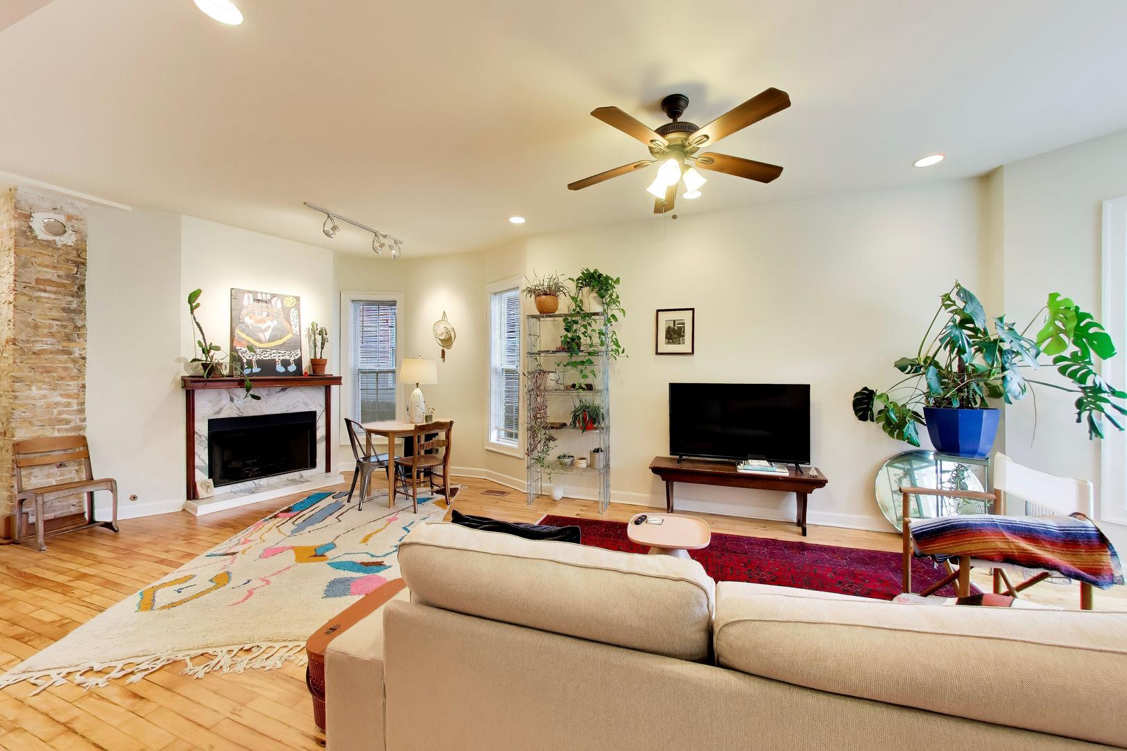 3614 W Shakespeare Avenue Property Photo 6