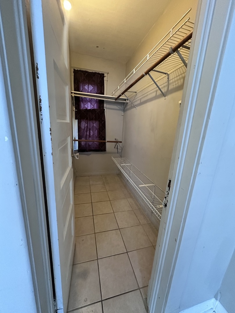 528 E 156th Street Property Photo 9
