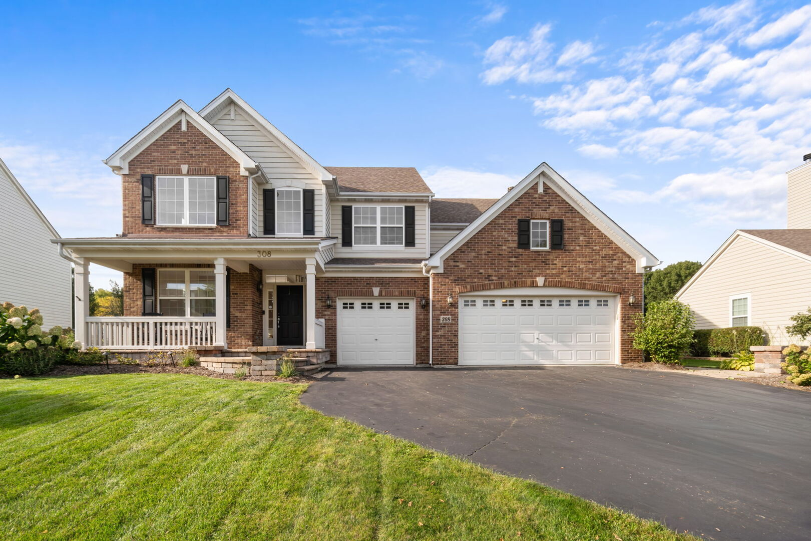 308 Comstock Drive Property Photo 1