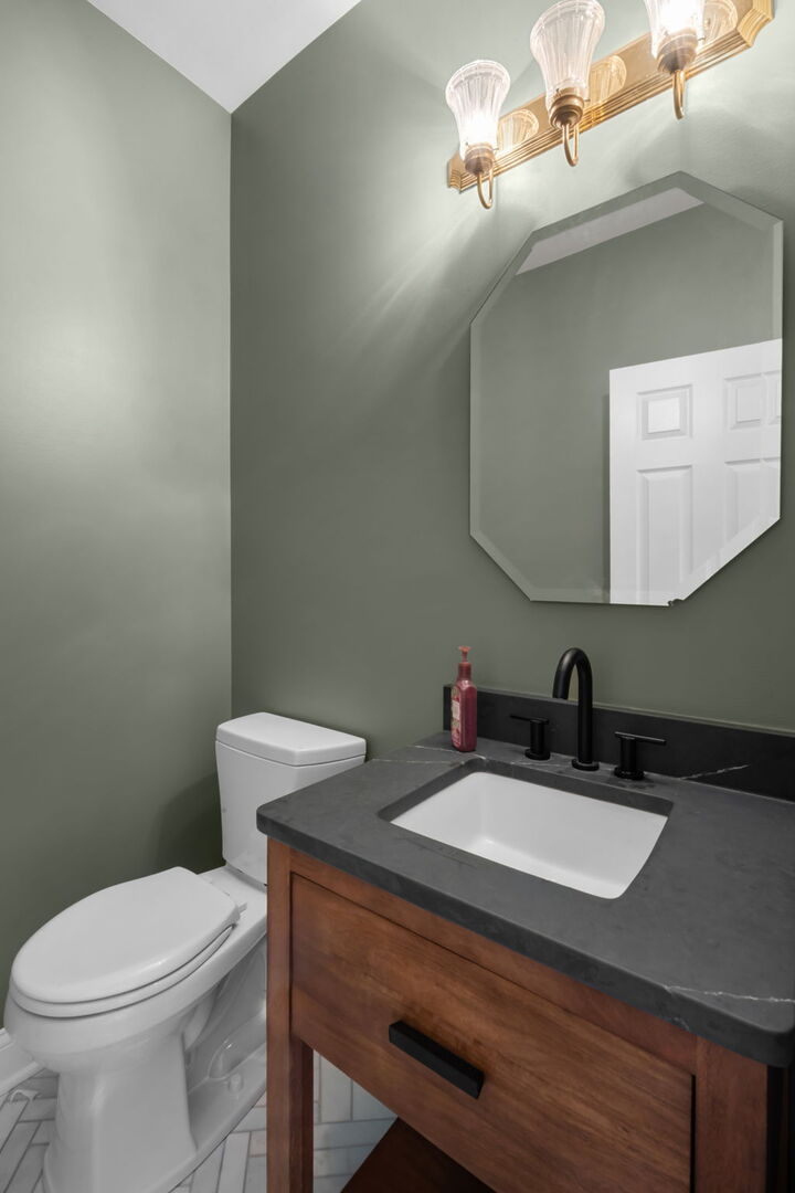 308 Comstock Drive Property Photo 17