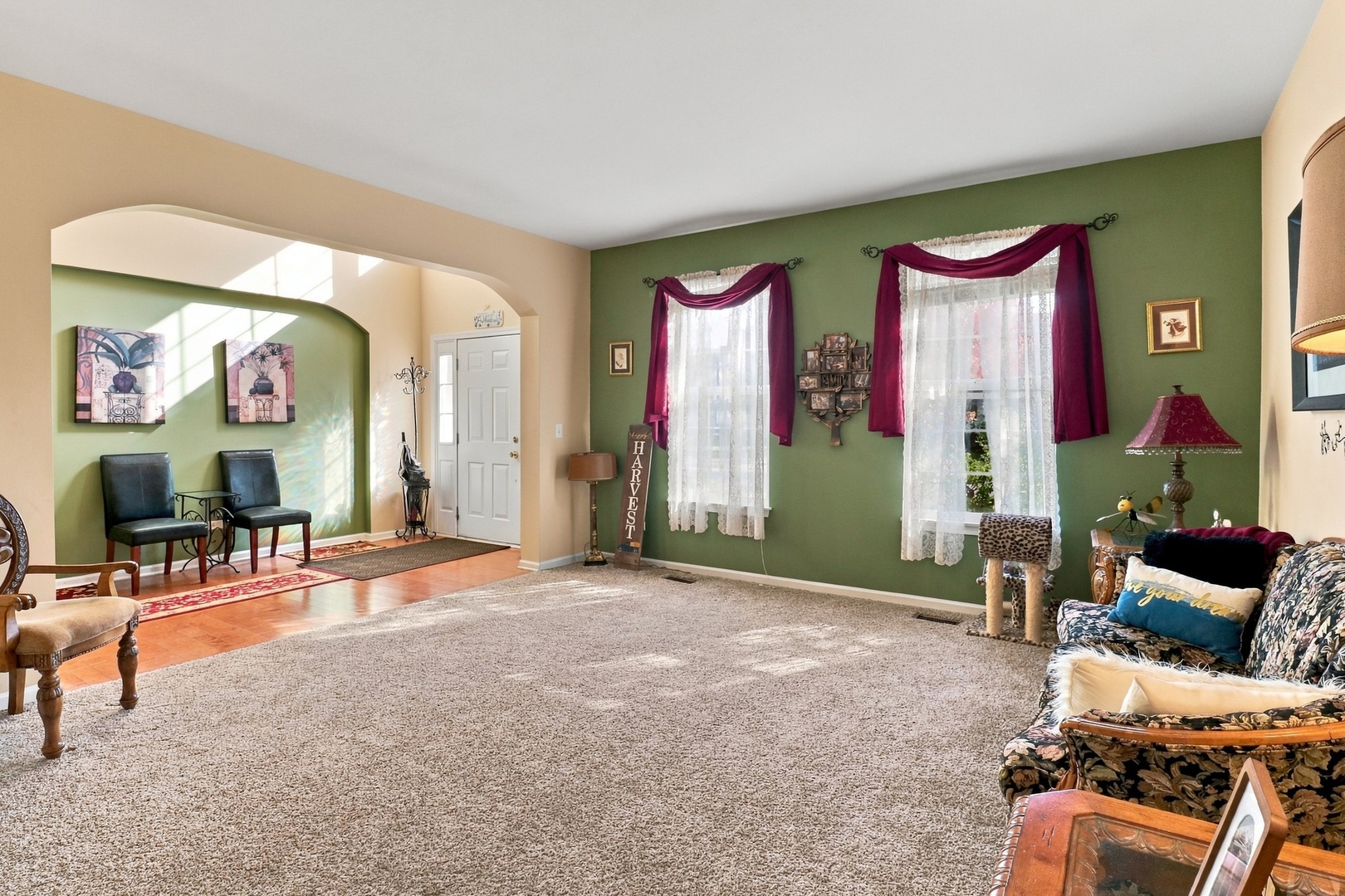 6426 Midleton Lane Property Photo 9