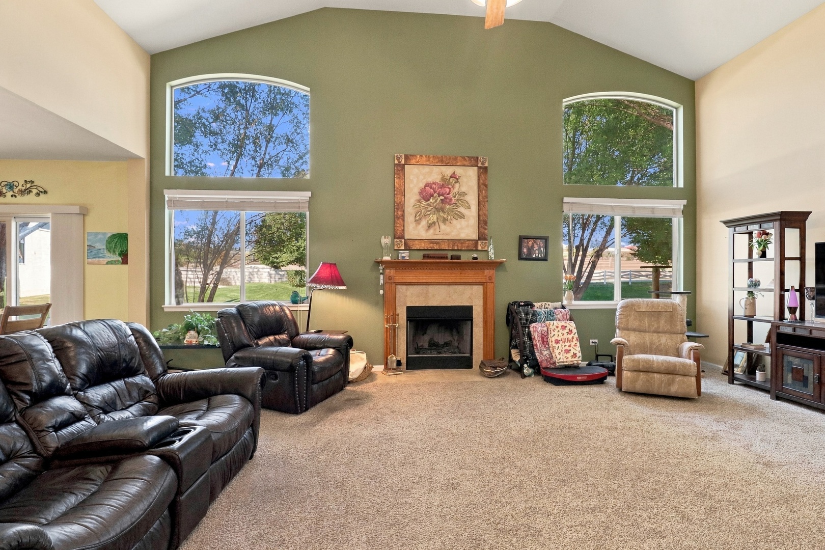 6426 Midleton Lane Property Photo 14