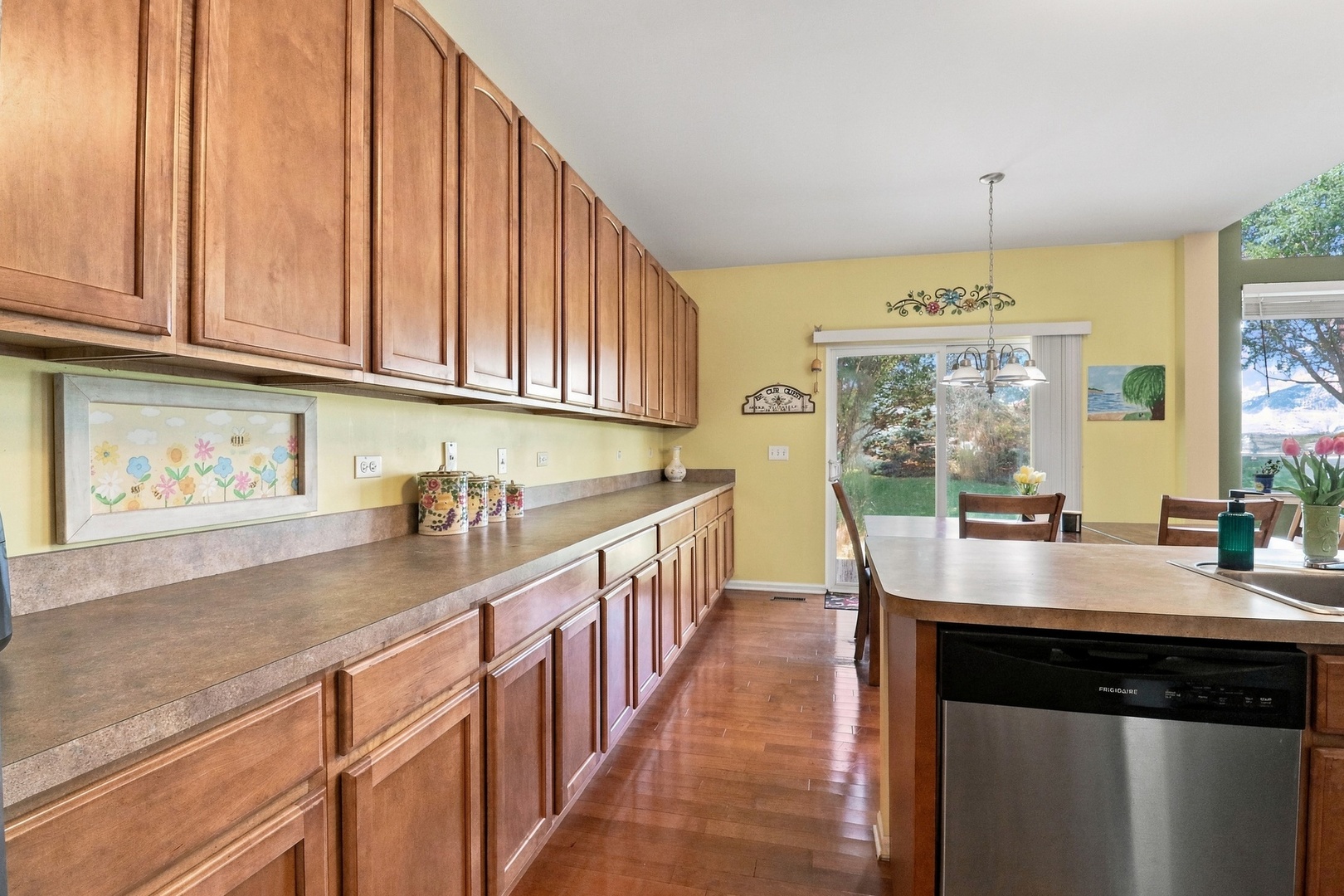 6426 Midleton Lane Property Photo 23