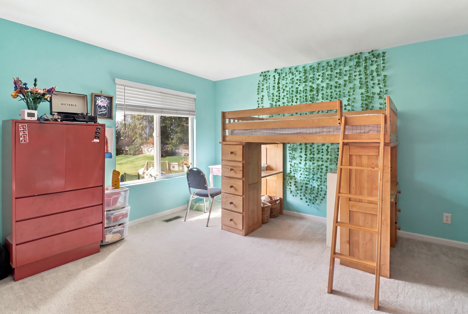 6426 Midleton Lane Property Photo 29