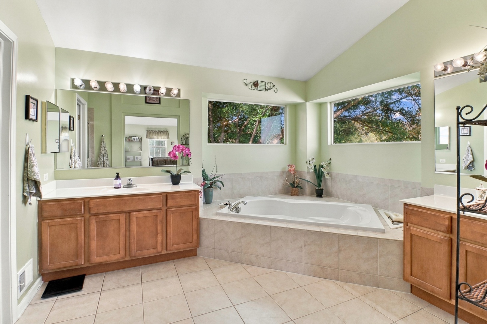 6426 Midleton Lane Property Photo 42