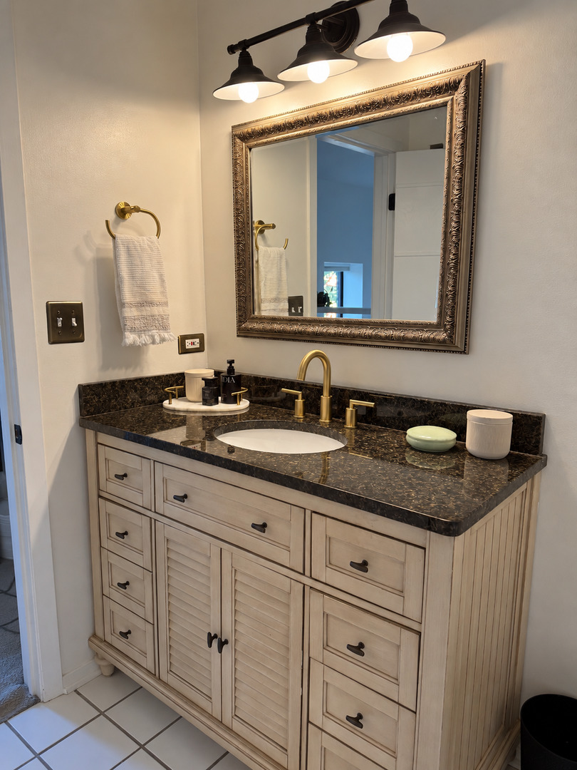 2614 N Clybourn Avenue 115 Property Photo 19