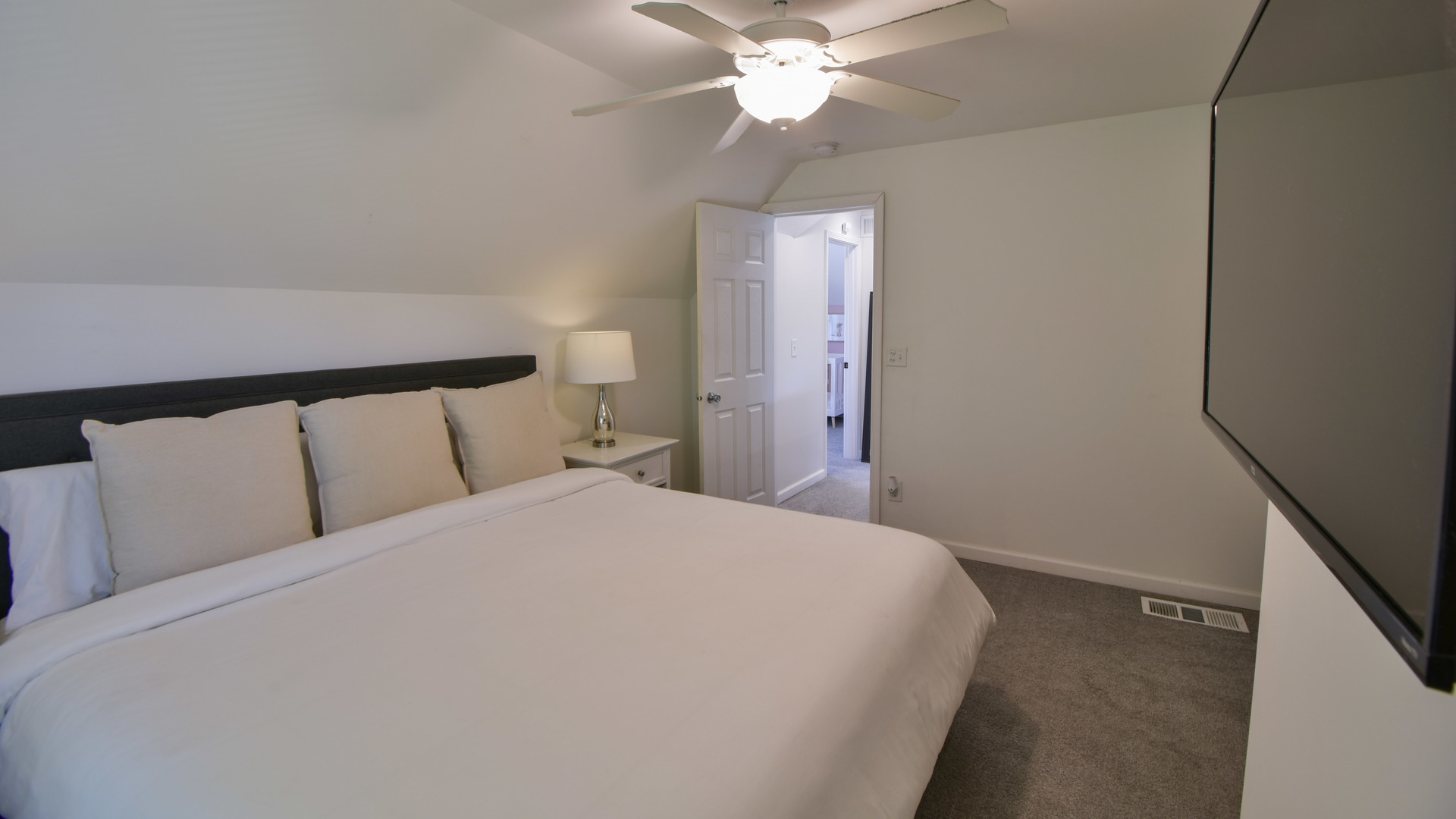 412 Prospect Avenue Property Photo 14