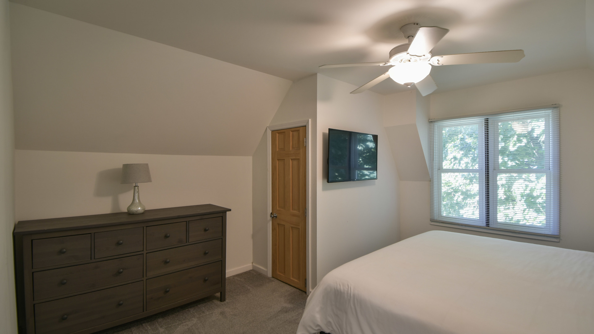 412 Prospect Avenue Property Photo 15
