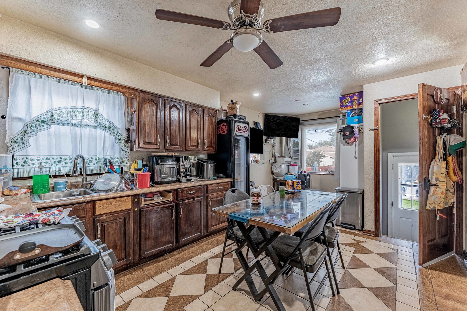 3920 W 84th Place Property Photo 18
