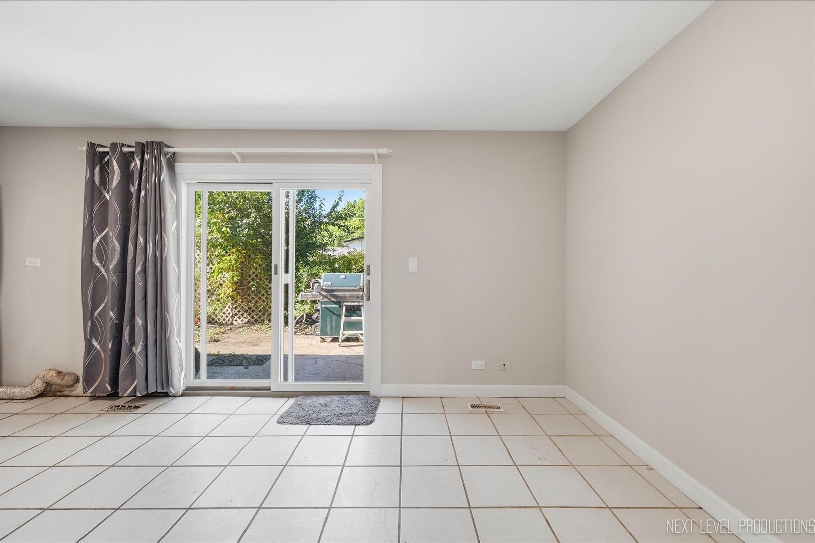7864 Ramsgate Circle Property Photo 9