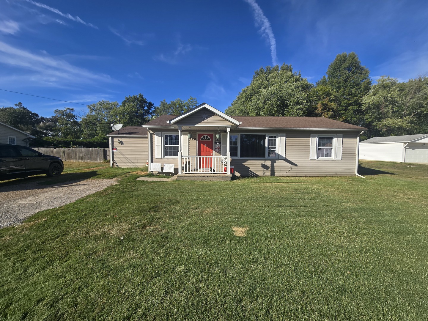 720 Airport Road Property Photo 4