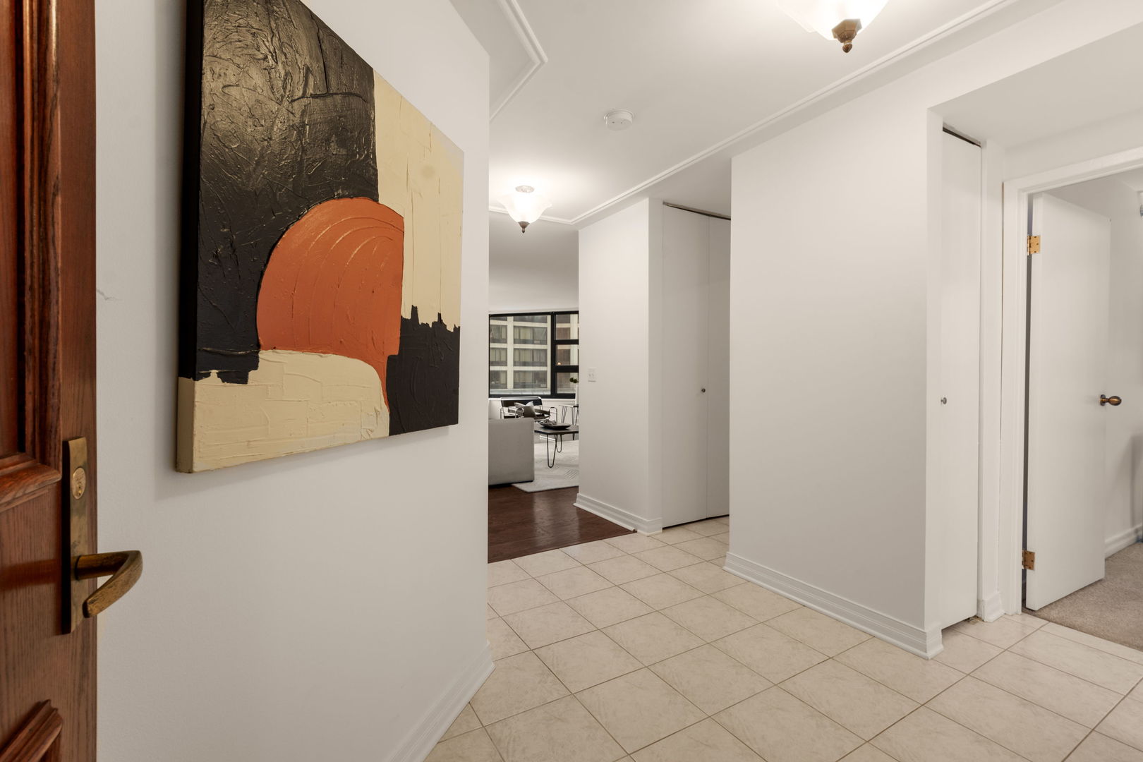 401 E Ontario Street 1409 Property Photo 2