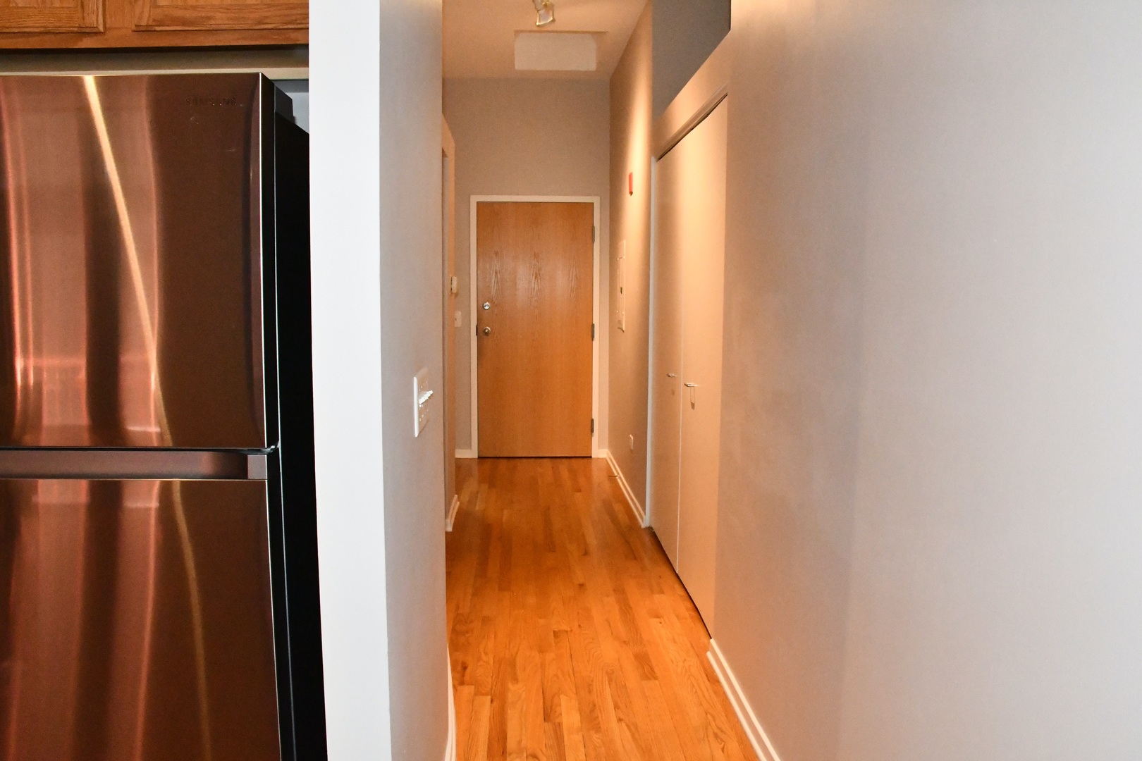 208 W Washington Street 1403 Property Photo 11